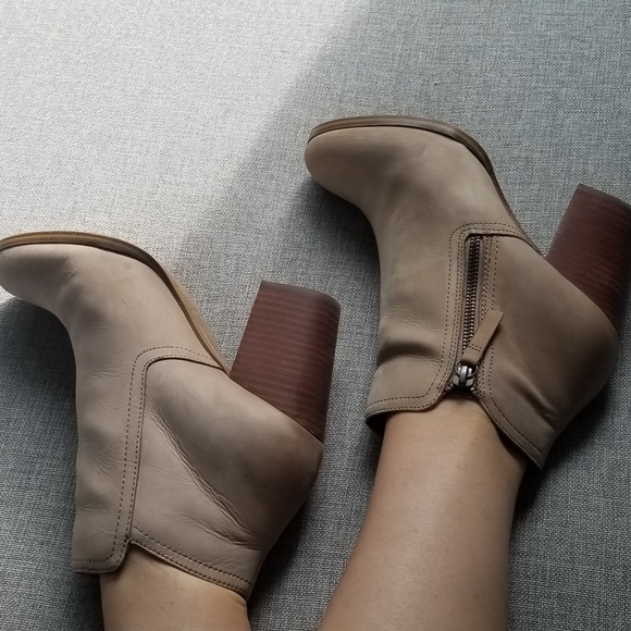 ❌SOLD⚠️Ankle Boots Beige Nubuk Aldo - Picture 3 of 5